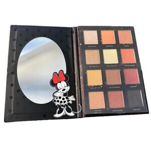 Disney’s Minnie Mouse Eyeshadow Palette